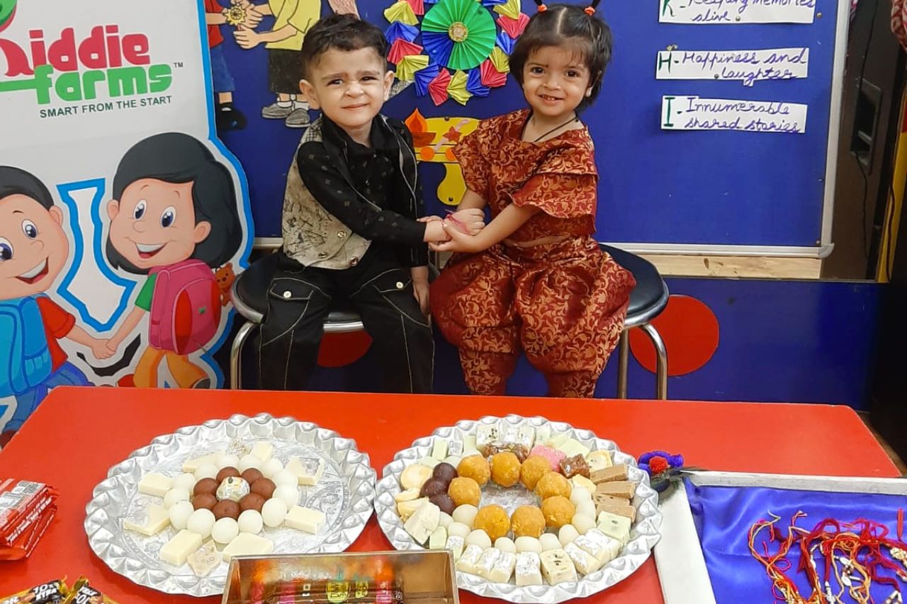 Choir activity in a welcoming early learning environment
